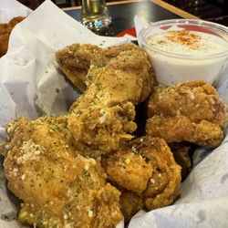 Wing Daddy's Sauce House