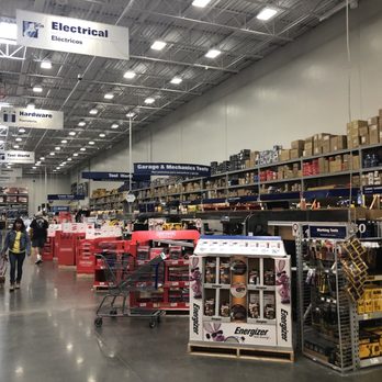 Lowe's Home Improvement - The tool area runs the entire length of the store and only has one entrance hidden past the registers!!! Ridiculous!!!!! - Hardware Stores Near Me - Pacoima, California