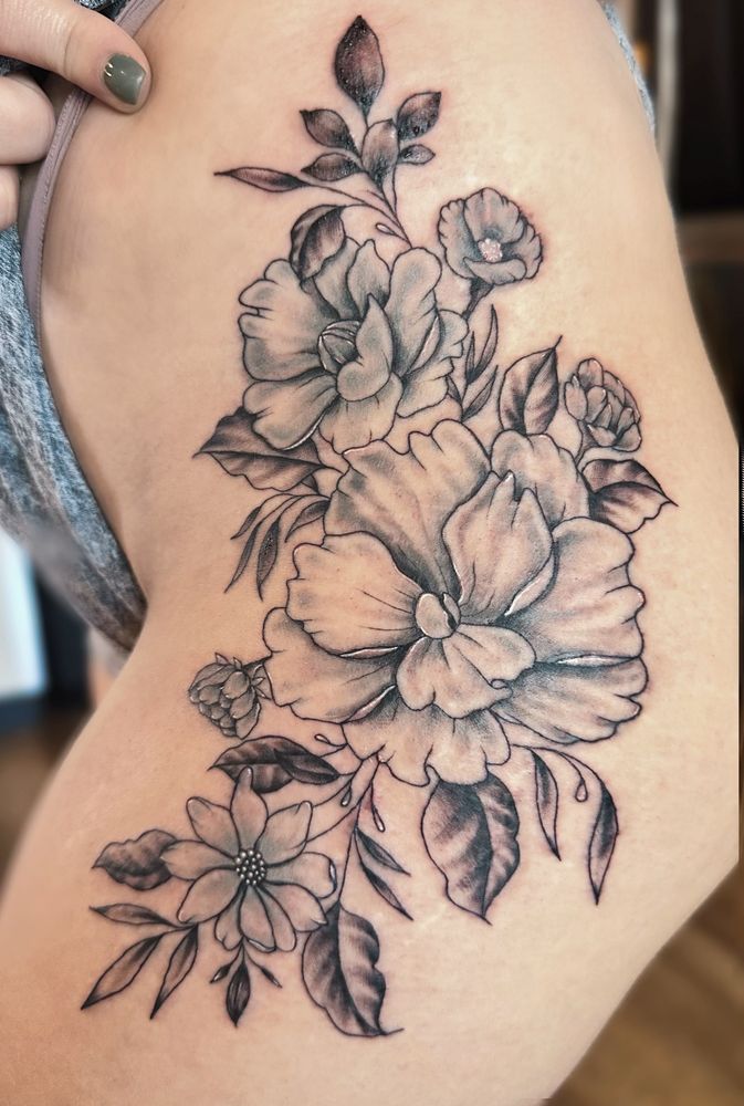 Legend Tattoo Company Logo