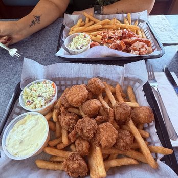 Eagles Nest Restaurant - Scallops and lobster roll - Seafood Near Me - Brewer, Maine Eagles Nest Restaurant - Scallops and lobster roll - Seafood Near Me - Brewer, Maine