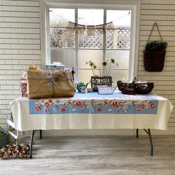 Gather Weddings & Events - Gift table/entry - Venues & Event Spaces Near Me - Walnut Creek, California Gather Weddings & Events - Gift table/entry - Venues & Event Spaces Near Me - Walnut Creek, California