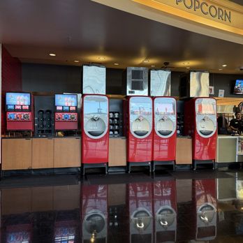 AMC Del Amo 18 - Drinks - Cinema Near Me - Torrance, California