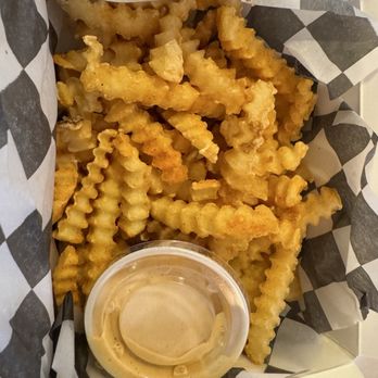 Fikscue Craft BBQ - fries - Barbeque Near Me - Alameda, California