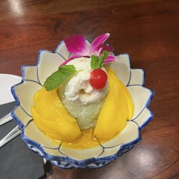 Torsap Thai Kitchen - Mango Mania ( Mango & Sticky Rice) - Thai Near Me - Walnut Creek, California Torsap Thai Kitchen - Mango Mania ( Mango & Sticky Rice) - Thai Near Me - Walnut Creek, California