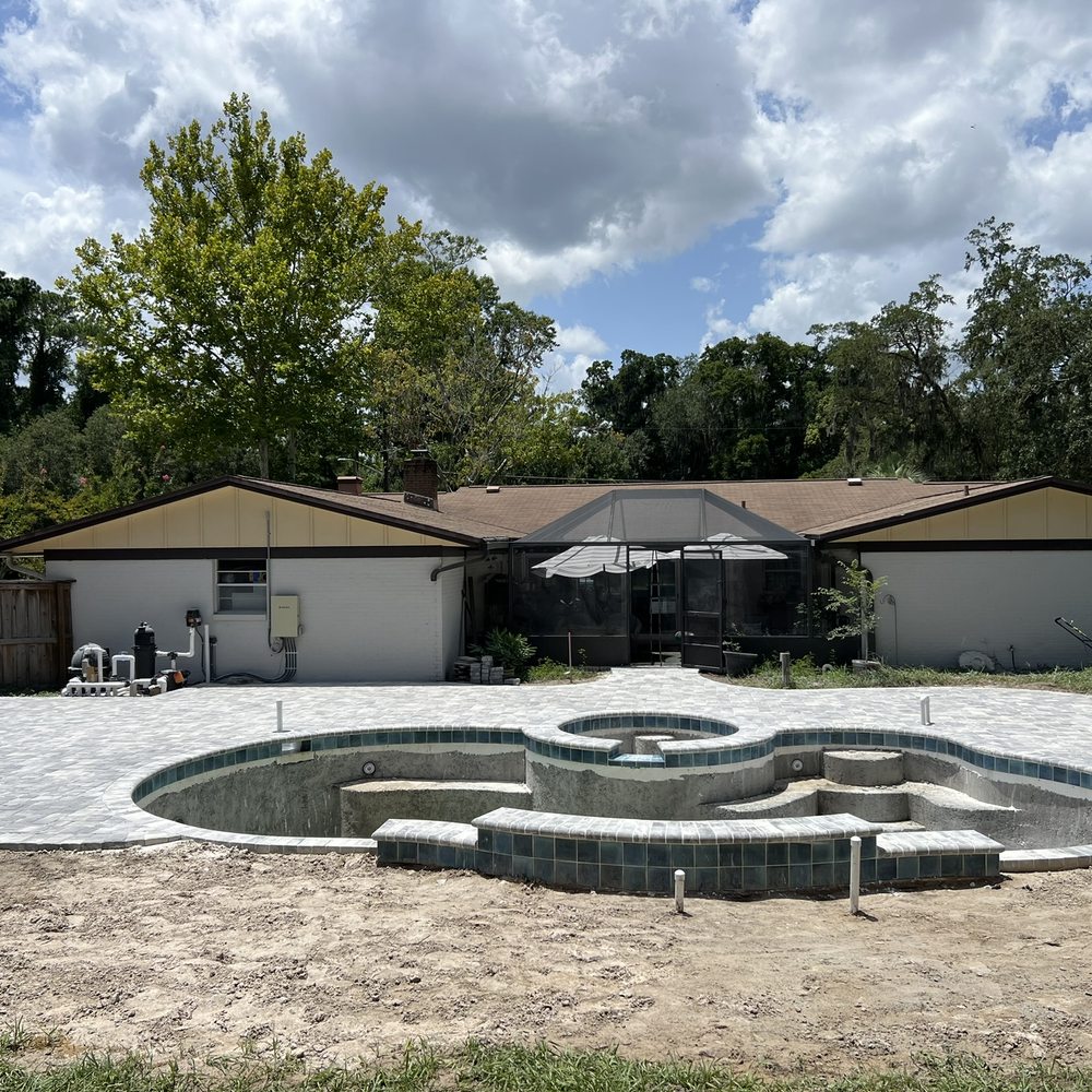 Kerry Martin Pool Builders - Pool & Hot Tub Service Near Me - Jacksonville, Florida