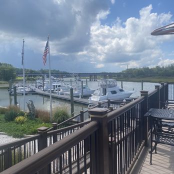 Decoys Seafood - View - Seafood Near Me - Suffolk, Virginia