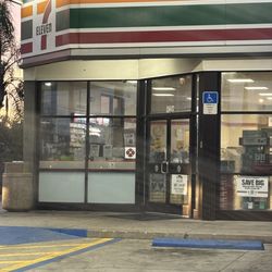 7-Eleven