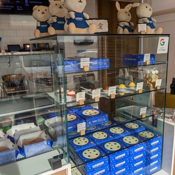 Supermoon Japanese Style Cheesecakes - Cheesecake and cheese tart flavours. Mr Jigglesworth plushies, too. - Desserts Near Me - Newmarket, Ontario