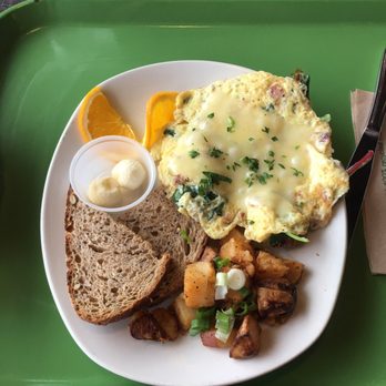 Modern Market Eatery - Yummy - Breakfast & Brunch Near Me - Richardson, Texas
