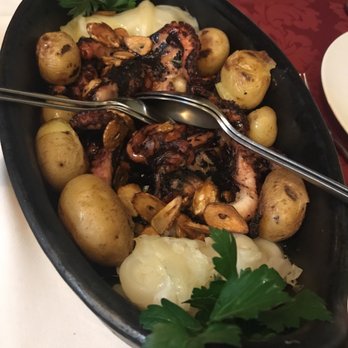 Alma Lusa - Grilled Octopus - Seafood Near Me - Linda-a-Velha, 11 Alma Lusa - Grilled Octopus - Seafood Near Me - Linda-a-Velha, 11