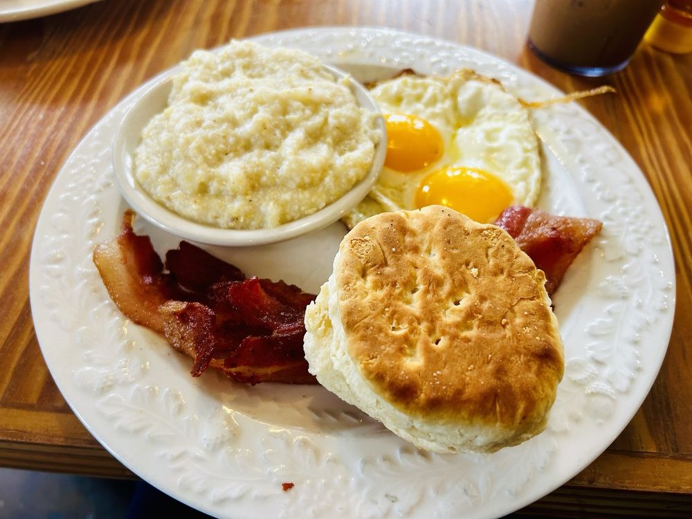 HORN’S EATERY Updated October 2024 601 Photos & 673 Reviews 2440