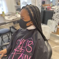 Beauty & Beats Style Bar - Box braids after
