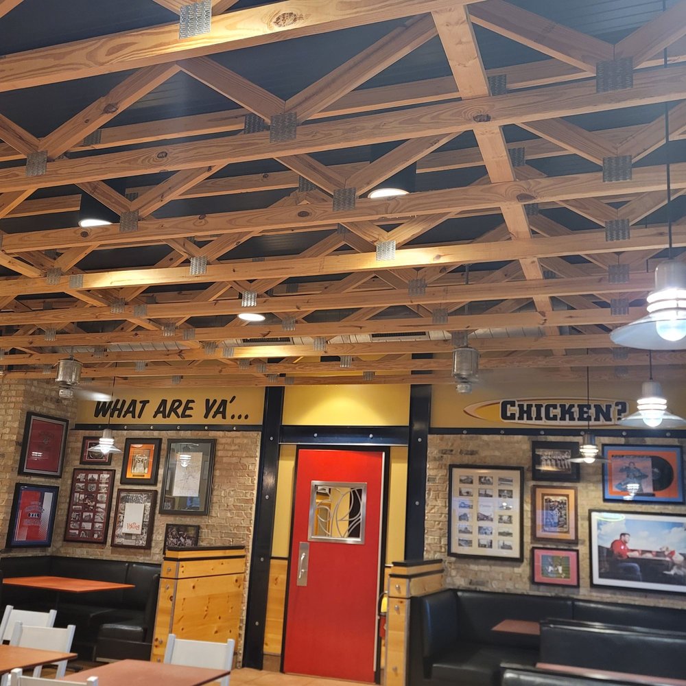 Raising Cane's Chicken Fingers - Warm and friendly interior July 2022 - Fast Food Near Me - North Canton, Ohio Raising Cane's Chicken Fingers - Warm and friendly interior July 2022 - Fast Food Near Me - North Canton, Ohio