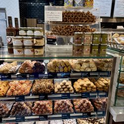 Joseph's Classic Market - Boca Raton - Dessert Cookies & On-The-Spot Filled Cannolis!