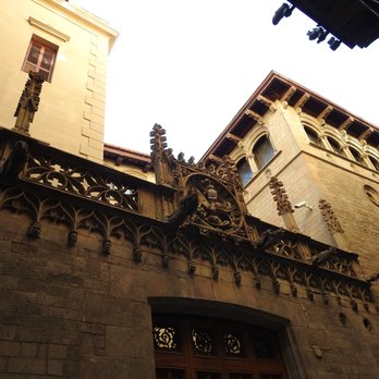 Barri Gòtic - Architecture - Local Flavor Near Me Barri Gòtic - Architecture - Local Flavor Near Me