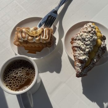 C Market Coffee - Drip coffee, Lemon Tart, Corn Soboro Croissant - Cafes Near Me - Vancouver, British Columbia