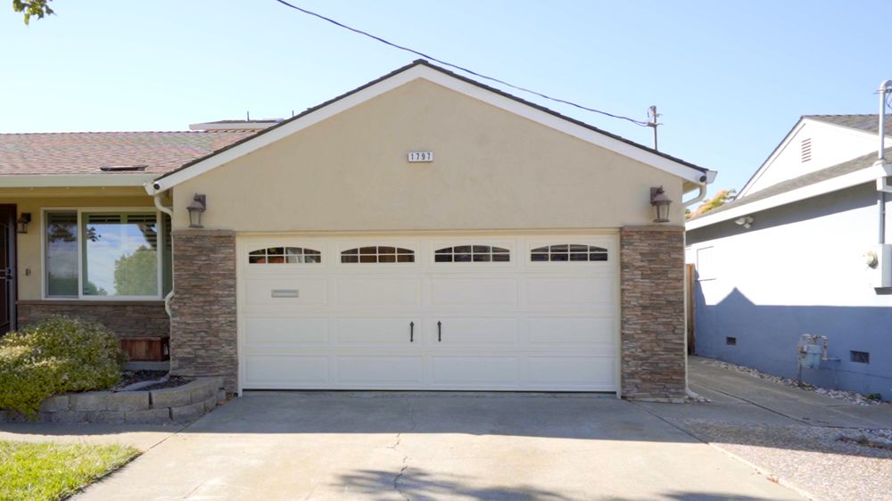 3D Door Designs - Garage Door Contractor in Riverbank, CA