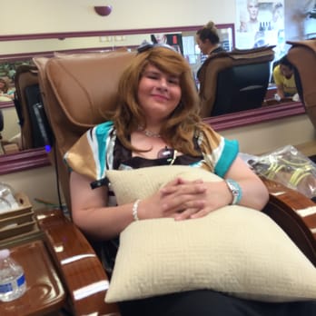 Oasis Nails - A nice calming pleasant experience for all - Nail Salons Near Me - Whittier, California