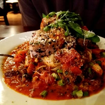 Mare E Monti - Tonno Alla Puttanesca - Italian Near Me - Worcester, Massachusetts