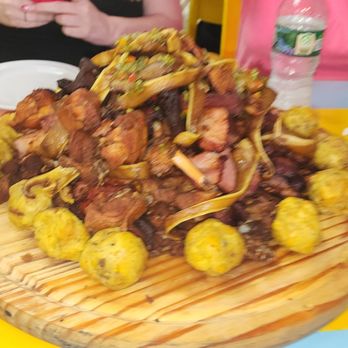 Campesino Dominicano Restaurant - Mixed meats platter with tostones - Dominican Near Me - Bronx, New York Campesino Dominicano Restaurant - Mixed meats platter with tostones - Dominican Near Me - Bronx, New York