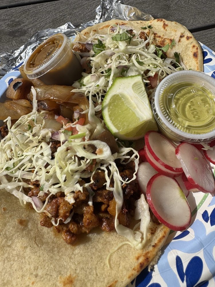 Mega Tacos
