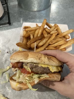 Grumps Burgers by null