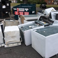Hillcrest Apts - Trash