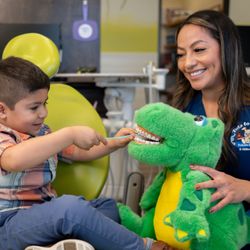 Tots to Teens Pediatric Dentistry & Orthodontics - We practice show-tell-do with our little ones