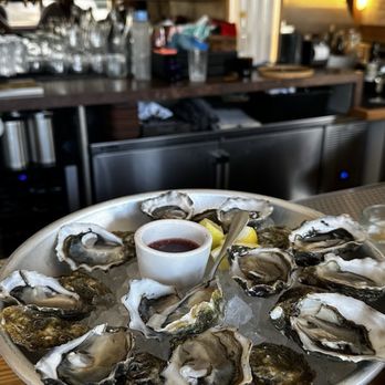 Deckman’s North At 3131 - New American Near Me - San Diego, California