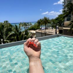 Paint Nail Bar - Blood orange nails in Hawaii.