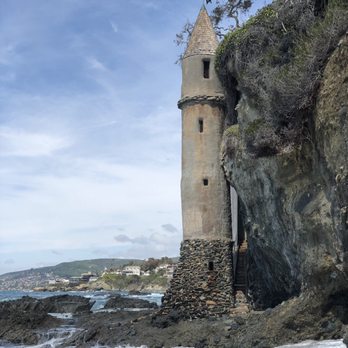Victoria Beach - Pirate Tower - Beaches Near Me - Laguna Beach, California