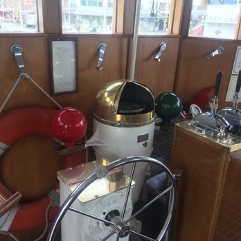 USS Potomac - Captain's bridge - Museums Near Me - Oakland, California