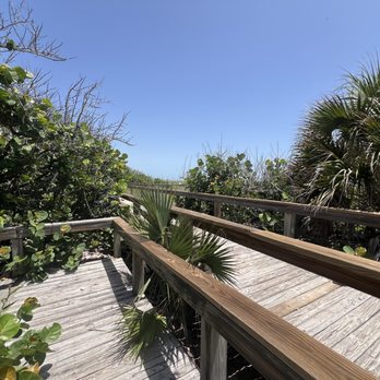 Tables Beach - Beaches Near Me - Satellite Beach, Florida Tables Beach - Beaches Near Me - Satellite Beach, Florida