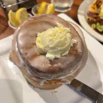 The Cookie Jar - Cinnamon Roll - Breakfast & Brunch Near Me - Fairbanks, Alaska
