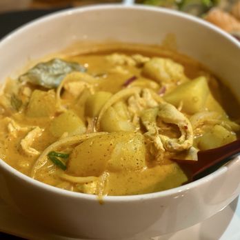 Sushi Iwa - Yellow curry - Asian Fusion Near Me - Apex, North Carolina Sushi Iwa - Yellow curry - Asian Fusion Near Me - Apex, North Carolina