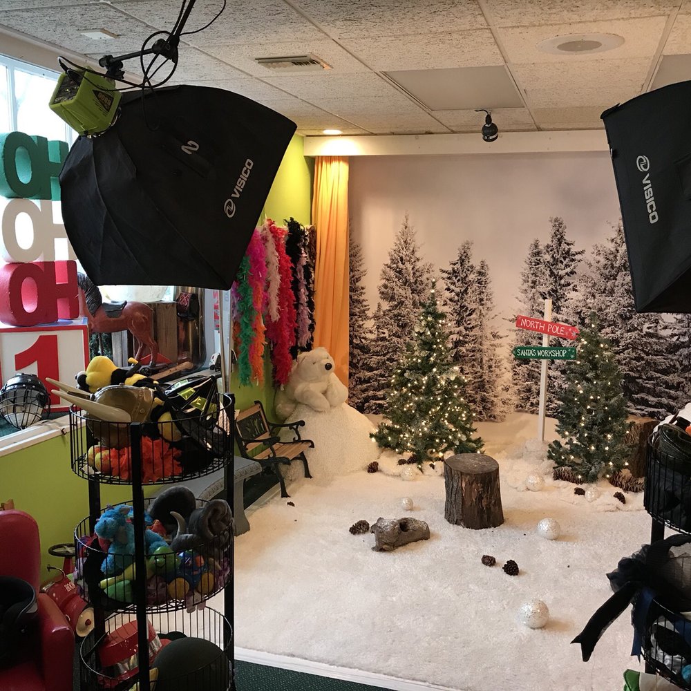 TLP Studios - Holiday 2017 set - Event Photography Near Me - Huntingdon Valley, Pennsylvania TLP Studios - Holiday 2017 set - Event Photography Near Me - Huntingdon Valley, Pennsylvania