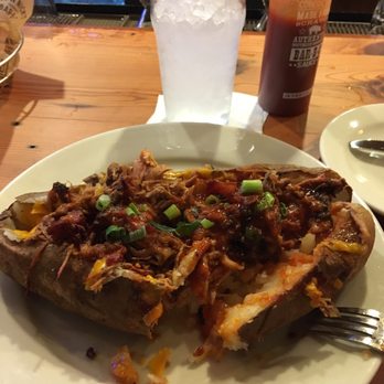Jim 'N Nick's Bar-B-Q - Barbeque Near Me - Chattanooga, Tennessee