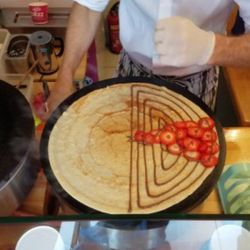 McCarthy's Crepes - Sweet Crepe and the Artist