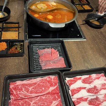 Mo Mo Paradise - MoMo Experience - Japanese Near Me - Arcadia, California Mo Mo Paradise - MoMo Experience - Japanese Near Me - Arcadia, California