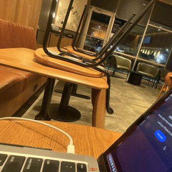 Starbucks - Coffee & Tea Near Me - Crowley, Louisiana