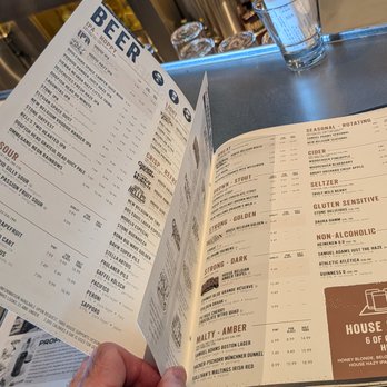 Yard House - New American Near Me - Vernon Hills, Illinois Yard House - New American Near Me - Vernon Hills, Illinois