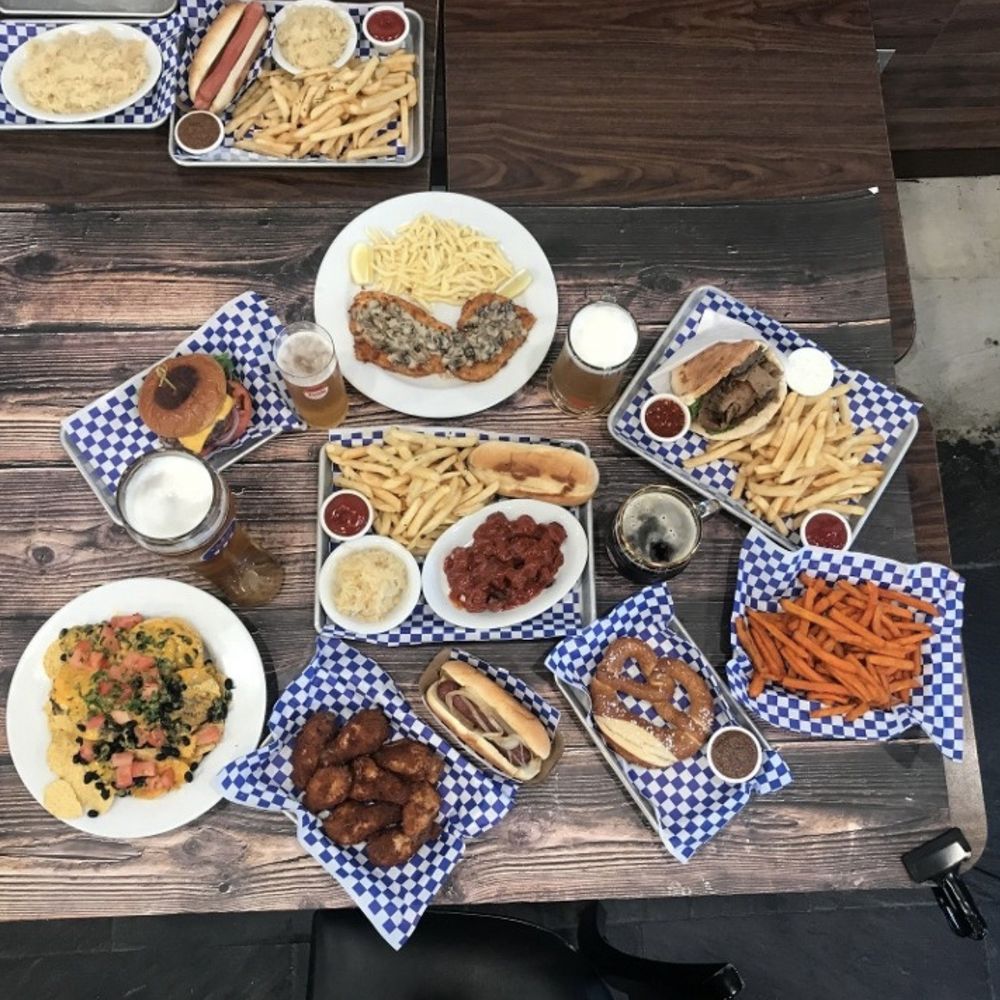 Das Bierhauz - Mountain View - Foods - Beer Gardens Near Me - Mountain View, California