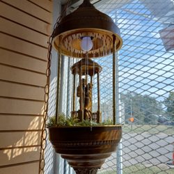 2nd 2 U Season Treasures Vintage and Antiques