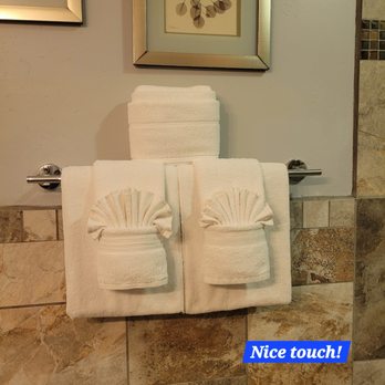 The Tavern Hotel - Pretty towels / washcloths. - Hotels Near Me - Cottonwood, Arizona The Tavern Hotel - Pretty towels / washcloths. - Hotels Near Me - Cottonwood, Arizona