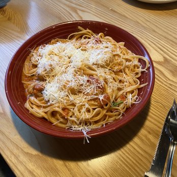 Carrabba's Italian Grill - Shrimp and scallop pasta with red sauce - Italian Near Me - Mobile, Alabama
