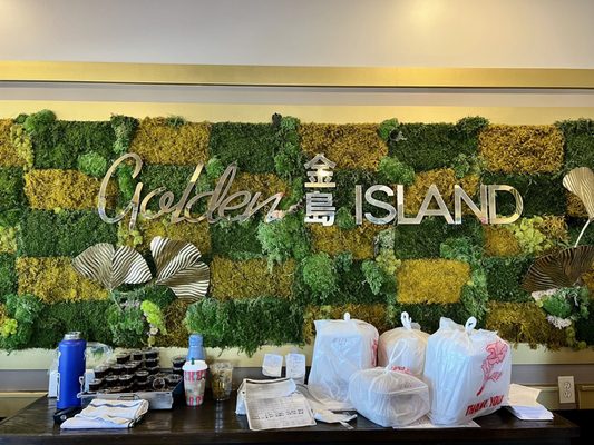 Golden Island by null