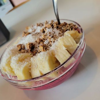 Gather Juice - Dragon fruit bowl - Juice Bars & Smoothies Near Me - Tacoma, Washington Gather Juice - Dragon fruit bowl - Juice Bars & Smoothies Near Me - Tacoma, Washington