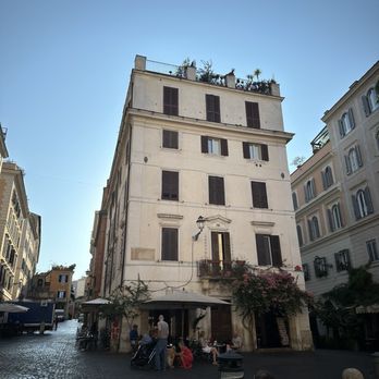 La Bottega Del Caffè - Teatro Umberto Giordano