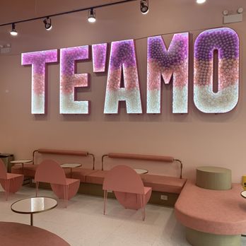 TE'AMO Boba Bar - Interior of Te'Amo - Bubble Tea Near Me - South Barrington, Illinois TE'AMO Boba Bar - Interior of Te'Amo - Bubble Tea Near Me - South Barrington, Illinois