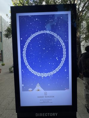 Paradise Plaza by null